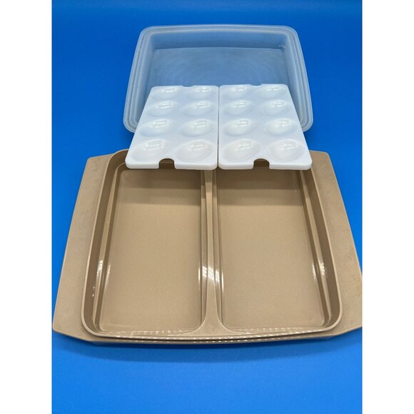 Vintage Tupperware Egg Keeper Storage Container with Divided Trays - Picture 7 of 7